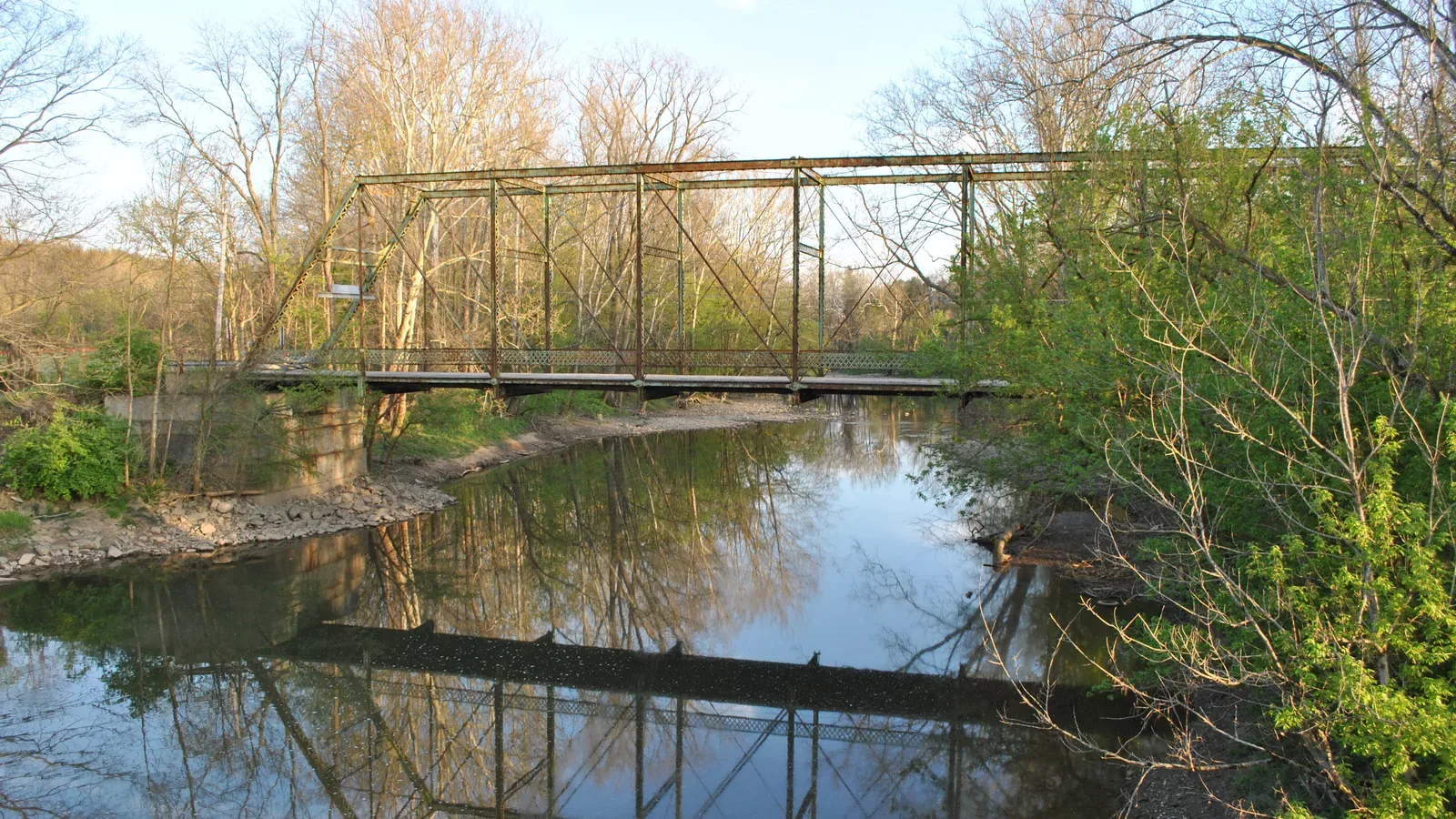A location photograph in Powell, OH